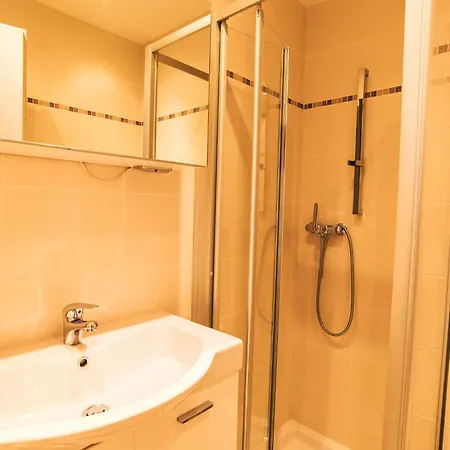 Appartement Cristal-2 By Interhome Loèche-les-Bains